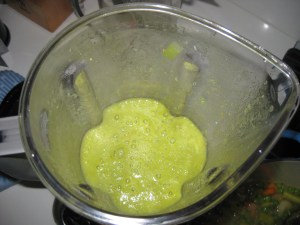 365 chicken stock whole foods